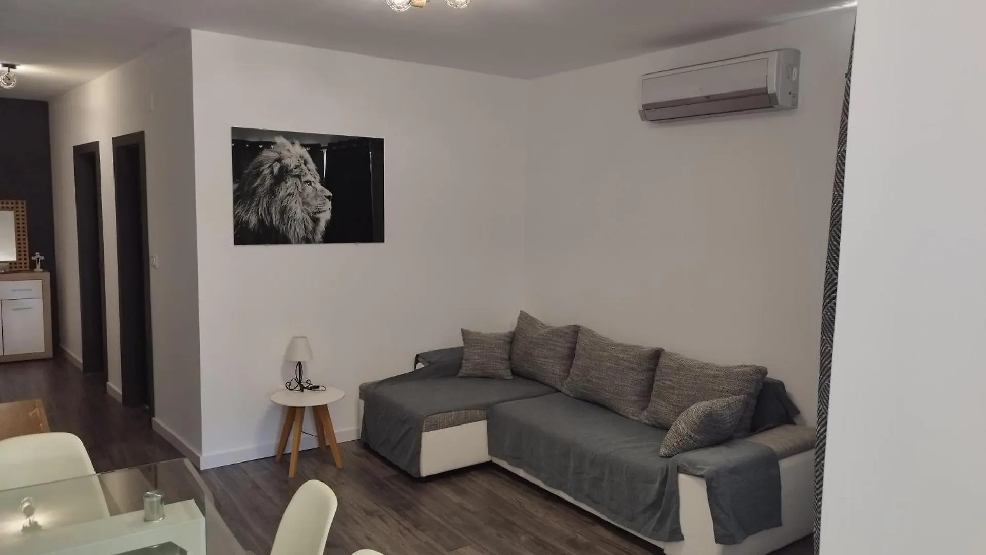 Apartments Dora 2 Bibinje Croatia